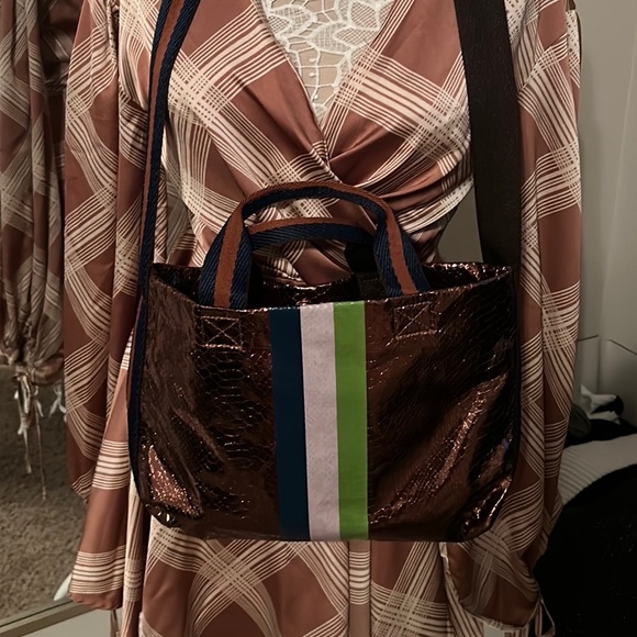 Son Jung Wan in a bronze reptile print, with a canvas strap in brown/navy. NWOT - Picture 4 of 6